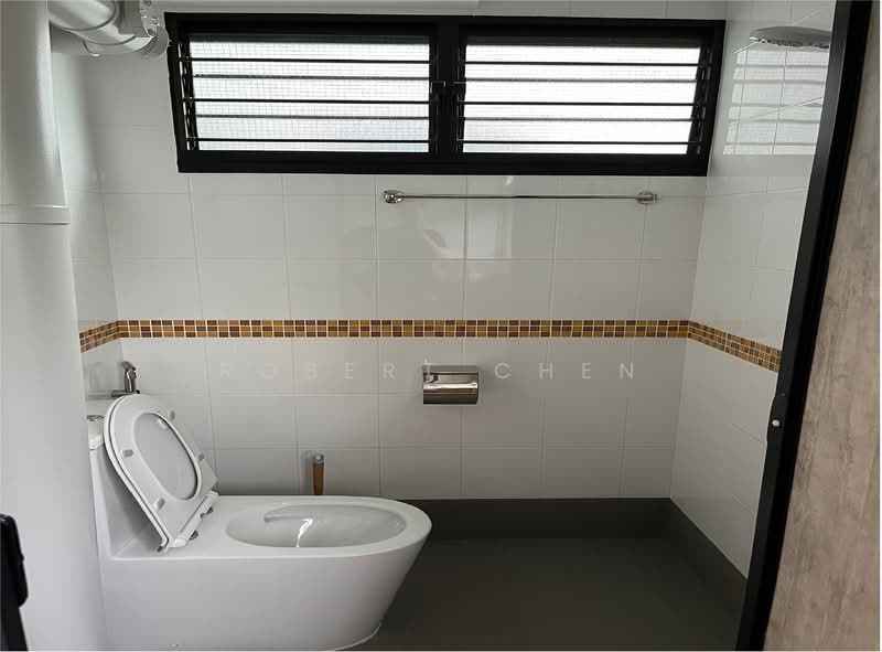 602 Clementi West Street 1, 602 Clementi West Street 1, Room Rental, 200 sqft, HDB Flat For Rent, by Robert Chen, 500133692 - Bathroom - PropertyGuru.com.sg
