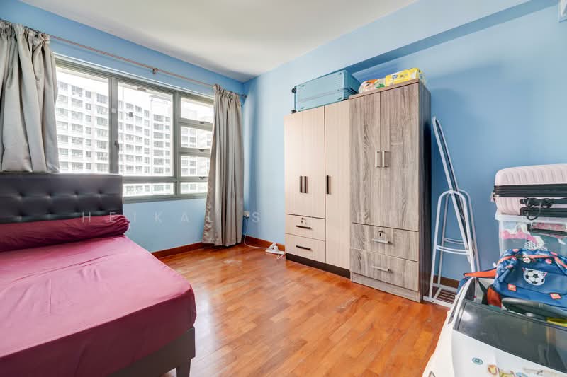 676B Punggol Drive, 676B Punggol Drive, 3 Bedrooms, 1,001 sqft, HDB Flat For Sale, by Heikal Shafrudin, 500133722 - Bedroom - PropertyGuru.com.sg