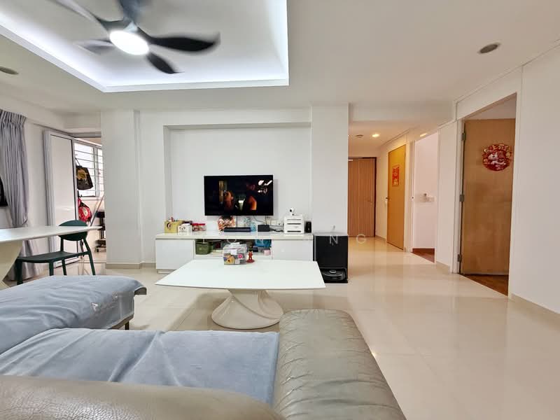 438 Hougang Avenue 8, 438 Hougang Avenue 8, 3 Bedrooms, 1,130 sqft, HDB Flat For Sale, by Keon Ang, 500133753 - PropertyGuru.com.sg