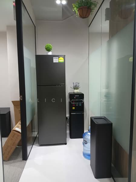 International Plaza, 10 Anson Road, 350 sqft, Office For Rent, by Alicia Koo, 500133771 - Interior - CommercialGuru.com.sg