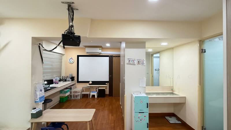 315B Punggol Way, 315B Punggol Way, 3 Bedrooms, 1,001 sqft, HDB Flat For Sale, by Jose Loh Zhenhao, 500133773 - Study - PropertyGuru.com.sg