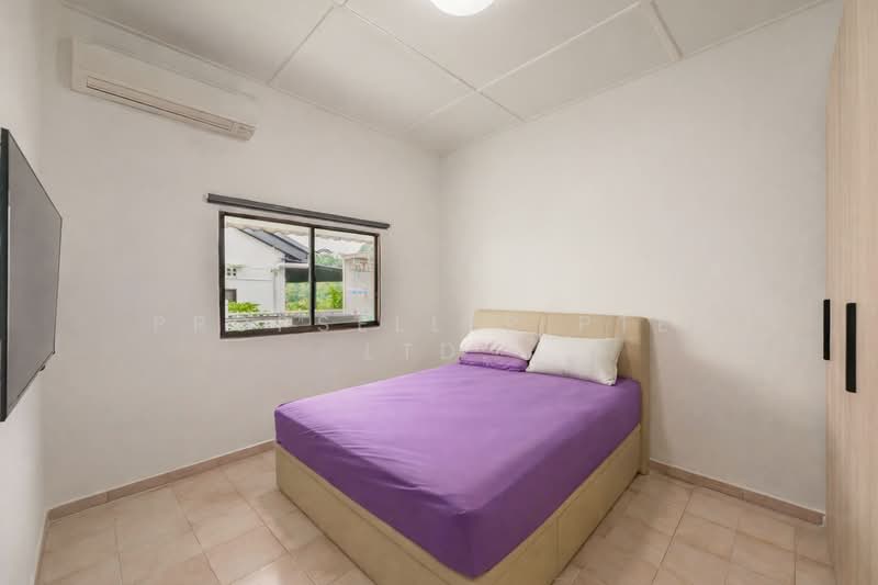 Fuyong Estate, , 4 Bedrooms, 2,740 sqft, Semi-Detached House For Rent, by Warren Chan, 500133781 - Bedroom - PropertyGuru.com.sg