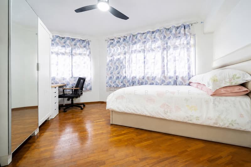 257 Pasir Ris Street 21, 257 Pasir Ris Street 21, 3 Bedrooms, 1,453 sqft, HDB Flat For Sale, by PROPSELLER PTE. LTD., 500133782 - Bedroom - PropertyGuru.com.sg