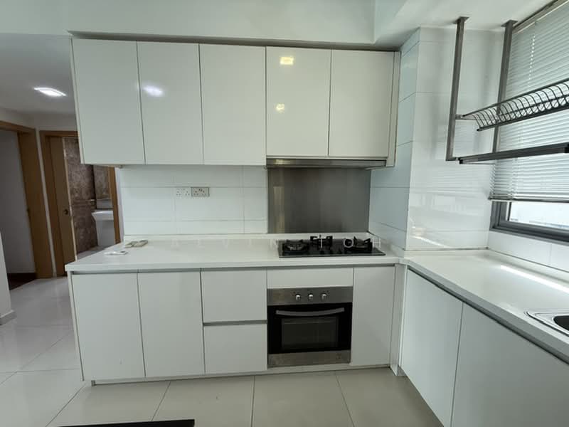 Eight Courtyards, 2 Canberra Drive, 2 Bedrooms, 800 sqft, Condominium For Rent, by Alvin Toh, 500133787 - Kitchen - PropertyGuru.com.sg
