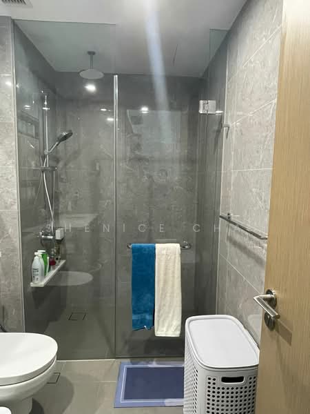 The Tapestry, 59 Tampines Street 86, 1 Bedroom, 603 sqft, Condominium For Sale, by Shenice Chai, 500133789 - Bathroom - PropertyGuru.com.sg