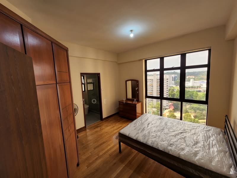 Dover Parkview, 36 Dover Rise, 2 Bedrooms, 969 sqft, Condominium For Rent, by Zoe Tan, 500133790 - Master Bedroom - PropertyGuru.com.sg