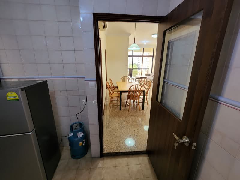 Dover Parkview, 36 Dover Rise, 2 Bedrooms, 969 sqft, Condominium For Rent, by Zoe Tan, 500133790 - Kitchen - PropertyGuru.com.sg