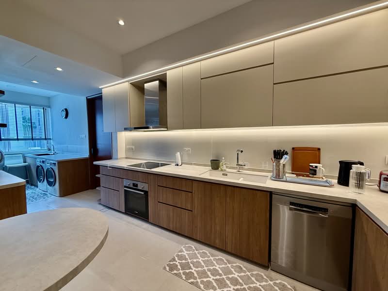Juniper at Ardmore, 6 Ardmore Park, 4 Bedrooms, 3,197 sqft, Condominium For Sale, by Elaine Goh, 500133796 - Kitchen - PropertyGuru.com.sg