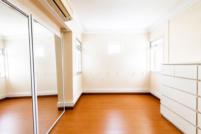 345 Tampines Street 33, 345 Tampines Street 33, 4 Bedrooms, 1,421 sqft, HDB Flat For Sale, by PROPSELLER PTE. LTD., 500133812 - Interior - PropertyGuru.com.sg