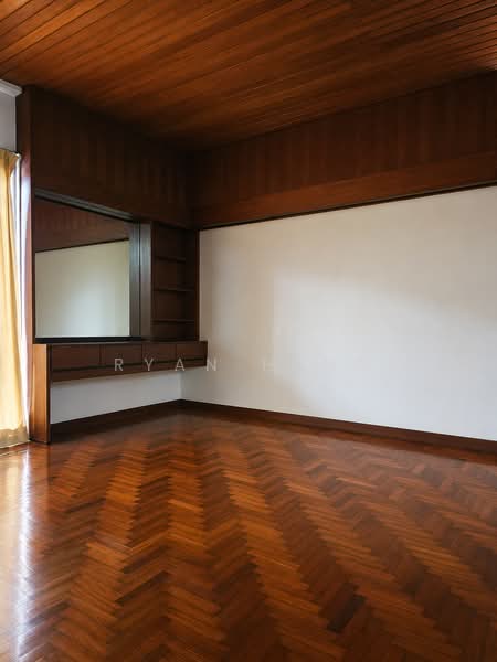 1KM to Tao Nan! Rare 3-Storey Semi-D | Huge 5,710 sqft Land | Only 14XX PSF, , 7 Bedrooms, 4,200 sqft, Semi-Detached House For Sale, by Ryan Heng, 500133816 - Interior - PropertyGuru.com.sg