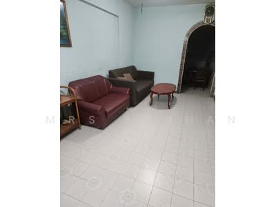 For Rent - 303 Jurong East Street 32