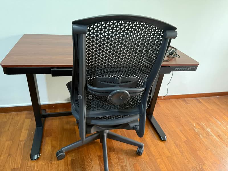 Horizon Towers, 15 Leonie Hill Road, Room Rental, 300 sqft, Condominium For Rent, by Aldrick Loh, 500133825 - Study - PropertyGuru.com.sg