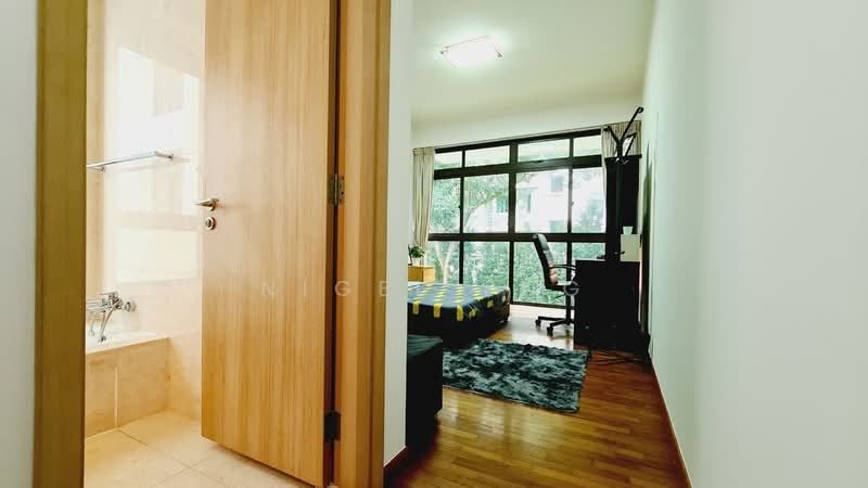 Varsity Park Condominium, 30 West Coast Road, Room Rental, 200 sqft, Condominium For Rent, by Nigel Eng, 500133851 - Bathroom - PropertyGuru.com.sg