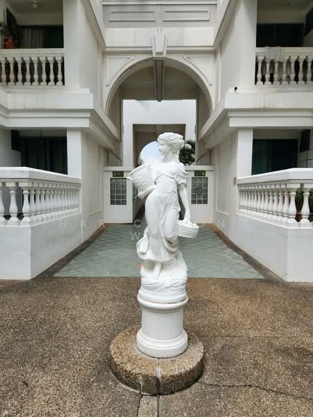 Stratford Court, 41A Bedok Ria Crescent, 3 Bedrooms, 1,152 sqft, Condominium For Sale, by Har Choong Wei, 500133870 - Exterior - PropertyGuru.com.sg