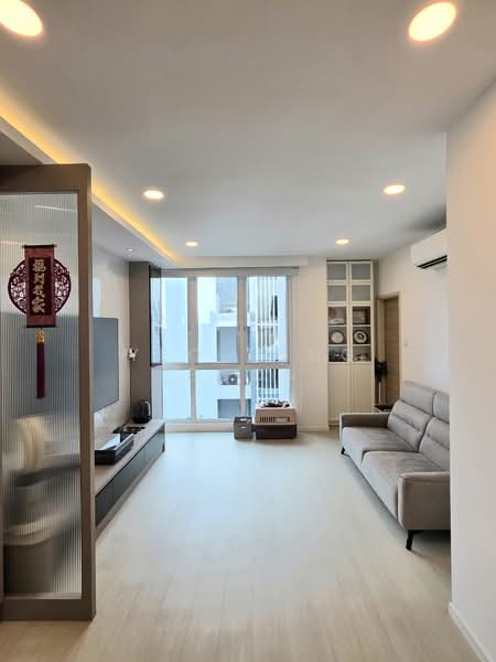 The Morning Glory, 24 Sirat Road, 3 Bedrooms, 1,033 sqft, Apartment For Sale, by Yeo Tong Boon, 500133882 - Living Room - PropertyGuru.com.sg