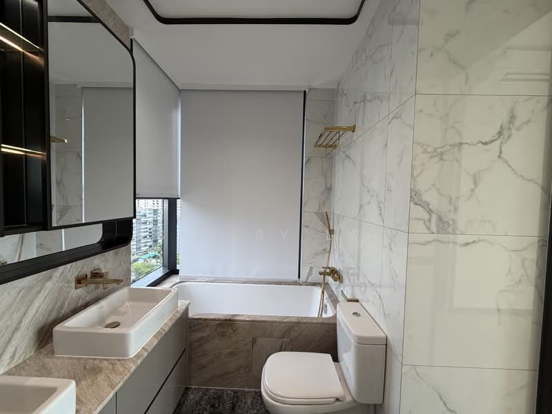 Perfect Ten, 323 Bukit Timah Road, 3 Bedrooms, 1,281 sqft, Condominium For Rent, by Shelby Lai, 500133889 - Bathroom - PropertyGuru.com.sg