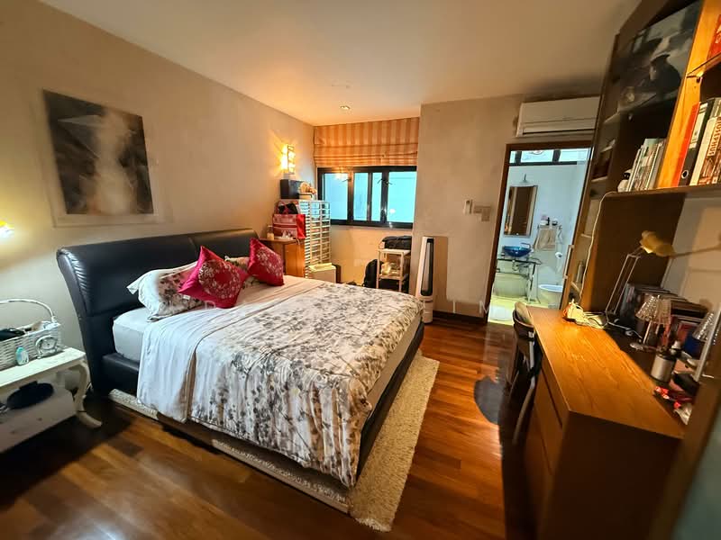Orchard Towers, 1 Claymore Drive, 3 Bedrooms, 1,969 sqft, Apartment For Sale, by Daniel Lim, 500133893 - Bedroom - PropertyGuru.com.sg