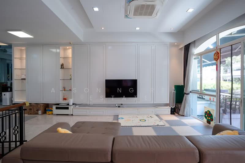 Horizon Green, 711 Ang Mo Kio Avenue 2, 6 Bedrooms, 3,197 sqft, Terraced House For Sale, by Alson Ng Real Estate, 500133895 - Living Room - PropertyGuru.com.sg