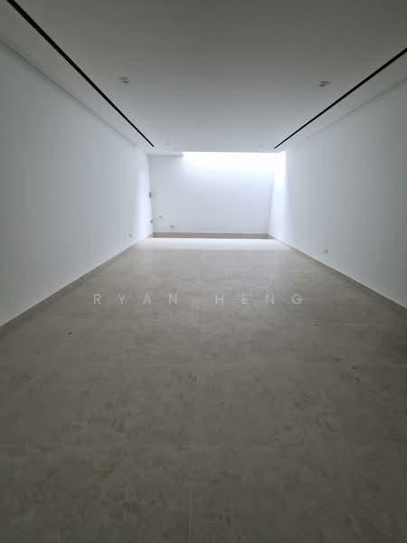 Brand New Modern 2.5 Sty Family Home with Basement, Lift & Pool | 11,200 sqft Built-Up, , 6 Bedrooms, 11,200 sqft, Detached House For Sale, by Ryan Heng, 500133900 - Interior - PropertyGuru.com.sg