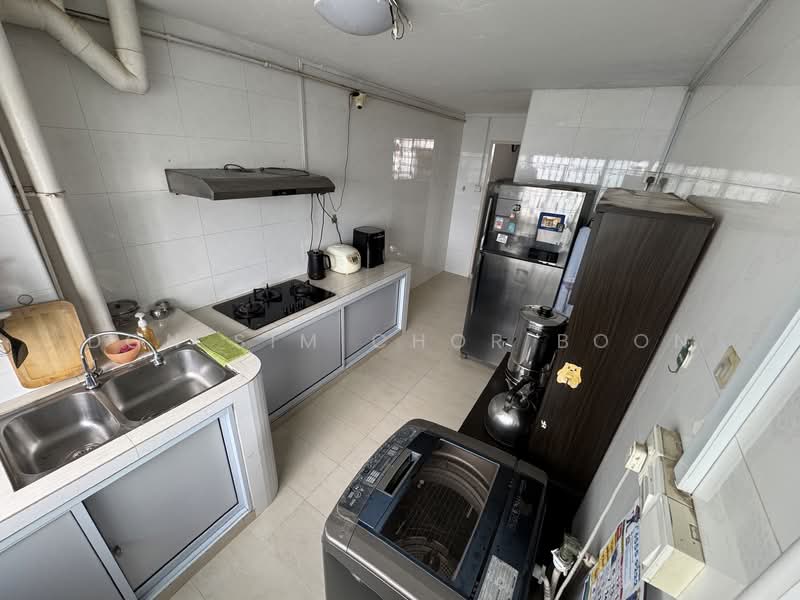 833 Tampines Street 83, 833 Tampines Street 83, 3 Bedrooms, 904 sqft, HDB Flat For Sale, by Don Sim Chor Boon, 500133904 - Kitchen - PropertyGuru.com.sg