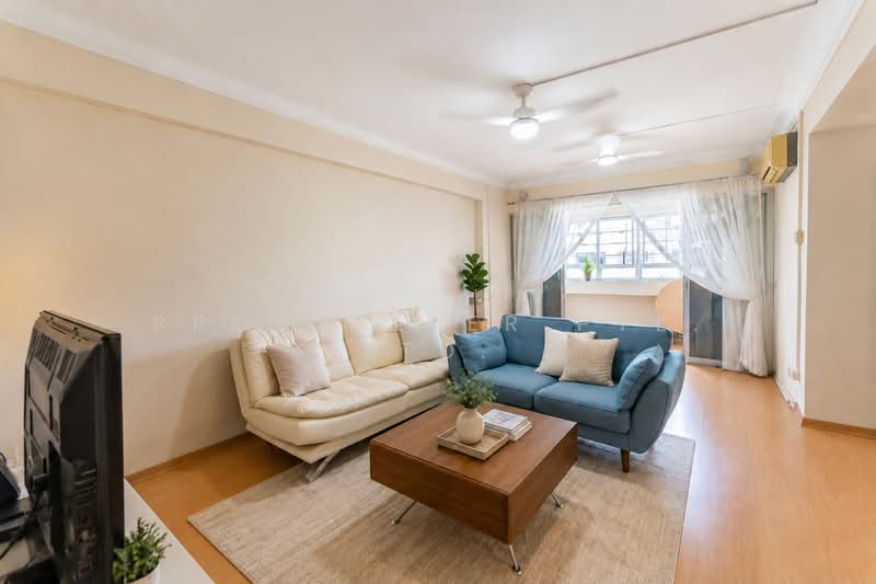 612 Choa Chu Kang Street 62, 612 Choa Chu Kang Street 62, 4 Bedrooms, 1,421 sqft, HDB Flat For Sale, by ADNIX LIU, 500133917 - Living Room - PropertyGuru.com.sg