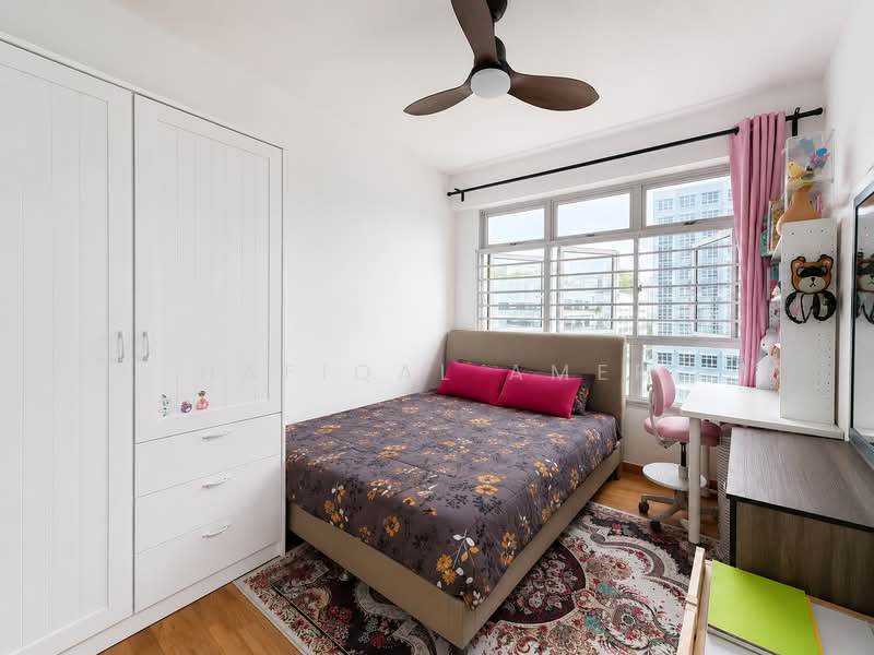 323D Sumang Walk, 323D Sumang Walk, 3 Bedrooms, 1,001 sqft, HDB Flat For Sale, by Hafiqal Amer, 500133920 - Bedroom - PropertyGuru.com.sg