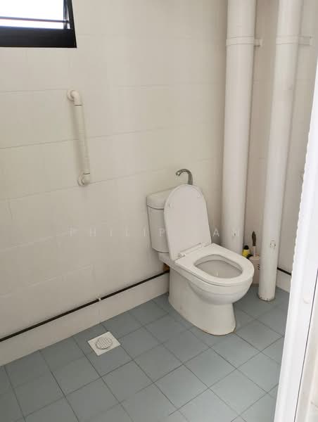 760 Yishun Street 72, 760 Yishun Street 72, Room Rental, 140 sqft, HDB Flat For Rent, by Philip Tan, 500133938 - Bathroom - PropertyGuru.com.sg