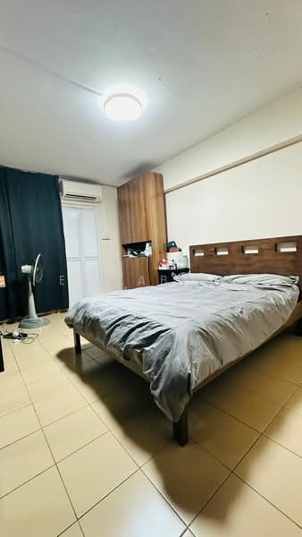 658 Hougang Avenue 8, 658 Hougang Avenue 8, 3 Bedrooms, 1,119 sqft, HDB Flat For Sale, by Elizabeth Mok, 500133962 - Bedroom - PropertyGuru.com.sg