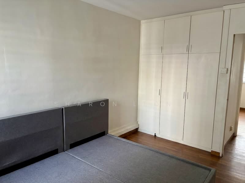 243 Serangoon Avenue 2, 243 Serangoon Avenue 2, 2 Bedrooms, 689 sqft, HDB Flat For Rent, by Sharon Leong, 500133970 - Master-bedroom- furniture shown in photo - PropertyGuru.com.sg