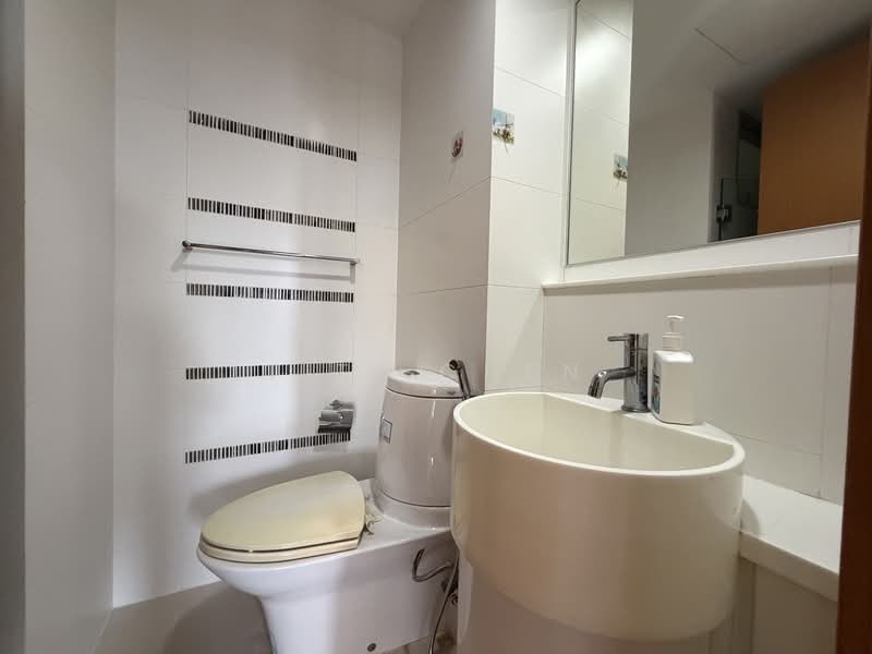The Quartz, 51 Compassvale Bow, 3 Bedrooms, 1,141 sqft, Condominium For Rent, by Titi Chen, 500134014 - Bathroom - PropertyGuru.com.sg