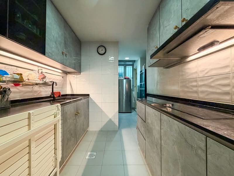 The Elysia, 6 Mar Thoma Road, 3 Bedrooms, 1,410 sqft, Condominium For Sale, by Larry Lee, 500134019 - Kitchen - PropertyGuru.com.sg