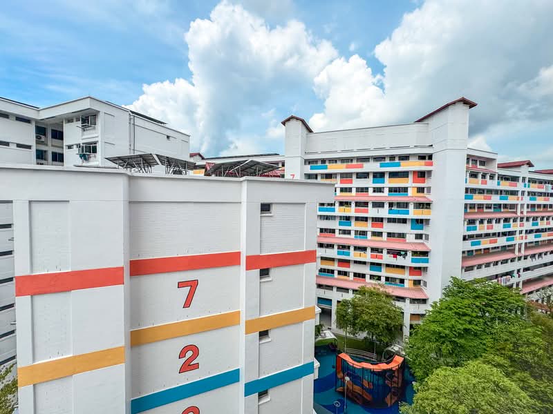 721 Jurong West Avenue 5, 721 Jurong West Avenue 5, 3 Bedrooms, 1,302 sqft, HDB Flat For Sale, by Lee Hui Jun (Joy), 500134021 - View from balcony  - PropertyGuru.com.sg