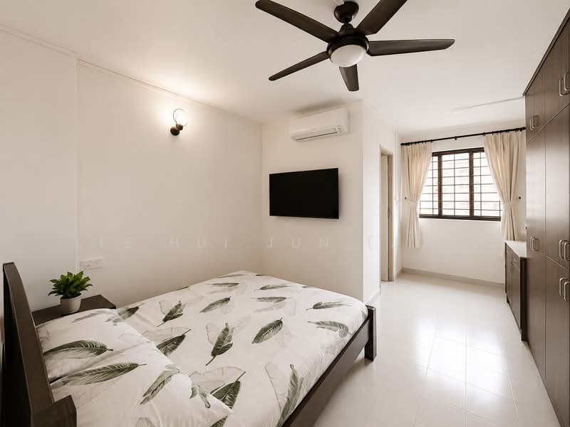 721 Jurong West Avenue 5, 721 Jurong West Avenue 5, 3 Bedrooms, 1,302 sqft, HDB Flat For Sale, by Lee Hui Jun (Joy), 500134021 - Master Bedroom - PropertyGuru.com.sg