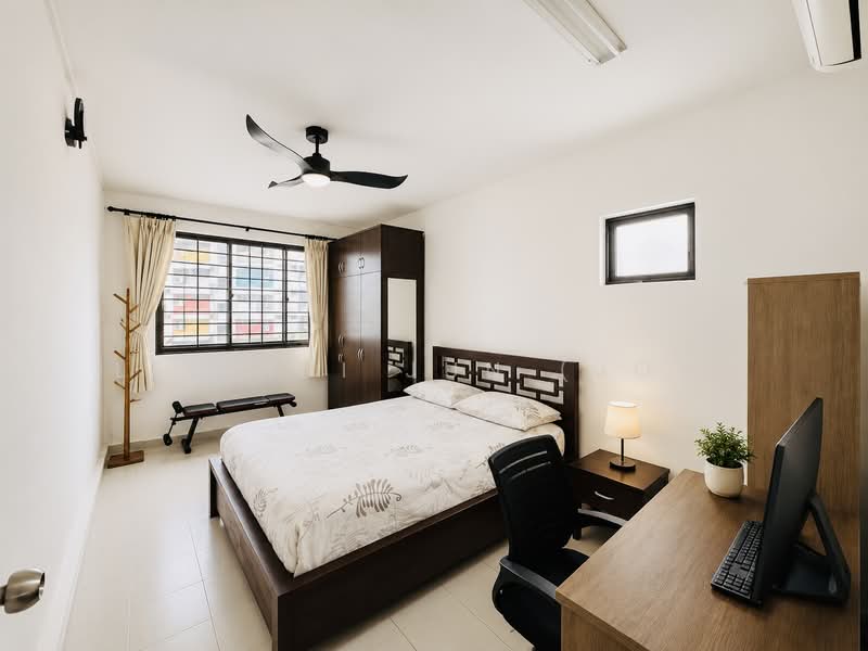 721 Jurong West Avenue 5, 721 Jurong West Avenue 5, 3 Bedrooms, 1,302 sqft, HDB Flat For Sale, by Lee Hui Jun (Joy), 500134021 - Bedroom 3 - PropertyGuru.com.sg