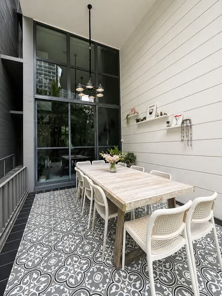 Foresque Residences, 101 Petir Road, 3 Bedrooms, 1,528 sqft, Condominium For Sale, by Mindy Quek, 500134027 - Outdoor Dining  - PropertyGuru.com.sg