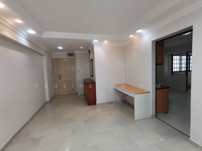 941 Hougang Street 92, 941 Hougang Street 92, 3 Bedrooms, 1,241 sqft, HDB Flat For Rent, by Pauline Lim P M, 500134036 - Entrance - PropertyGuru.com.sg