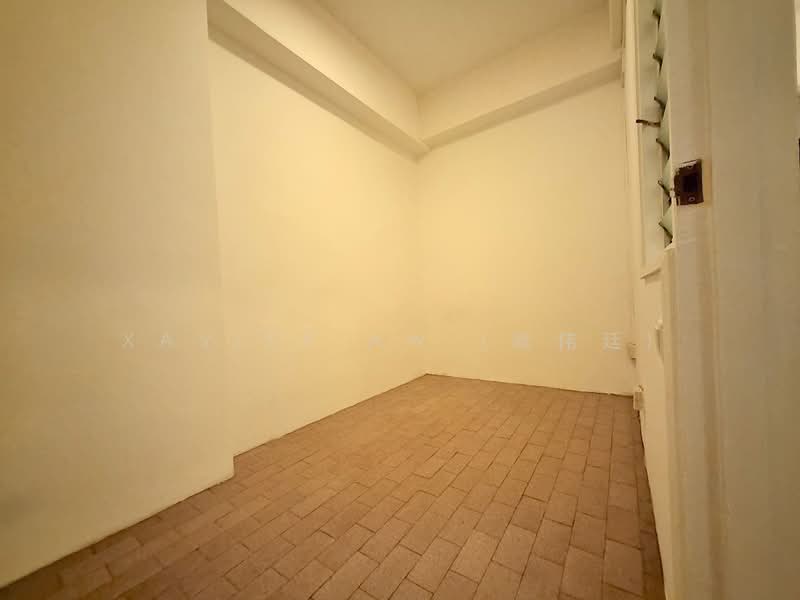 The Cairnhill, 4 Cairnhill Rise, 4 Bedrooms, 2,788 sqft, Condominium For Rent, by Xavier Aw (欧伟廷), 500134055 - Helper's Room - PropertyGuru.com.sg