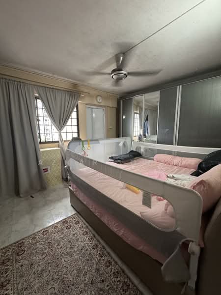 611 Bedok Reservoir Road, 611 Bedok Reservoir Road, 3 Bedrooms, 1,324 sqft, HDB Flat For Sale, by Azhar Johar, 500134065 - Bedroom - PropertyGuru.com.sg