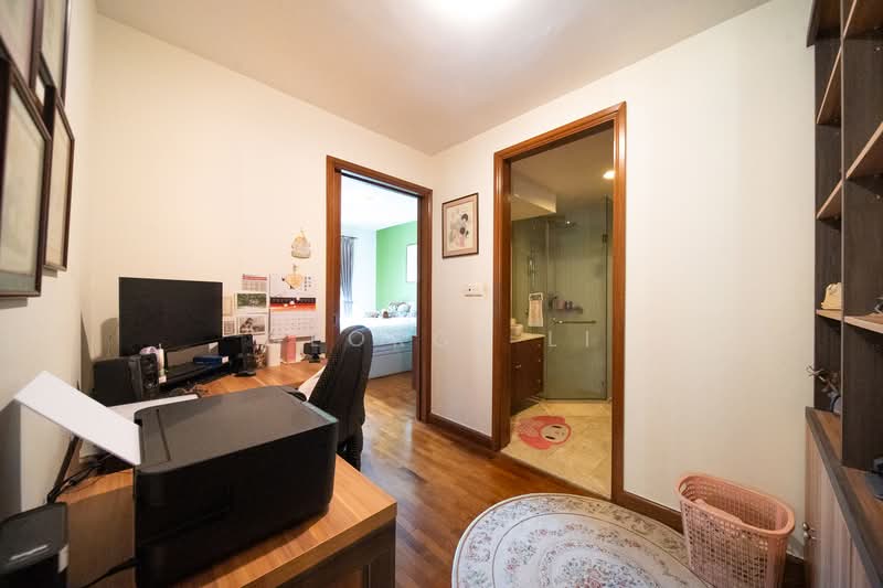 Burlington Square, 175 Bencoolen Street, 1 Bedroom, 732 sqft, Apartment For Sale, by George Li, 500134074 - Study - PropertyGuru.com.sg