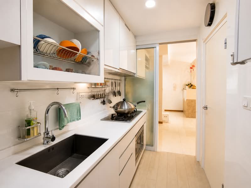 Forestville, 22 Woodlands Drive 16, 3 Bedrooms, 1,378 sqft, Executive Condominium For Sale, by Derek Ng, 500134098 - Kitchen - PropertyGuru.com.sg