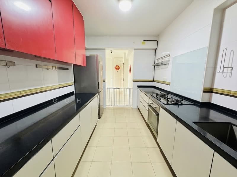 471A Fernvale Street, 471A Fernvale Street, 3 Bedrooms, 1,216 sqft, HDB Flat For Sale, by Goh Keng Yew, 500134101 - Kitchen - PropertyGuru.com.sg