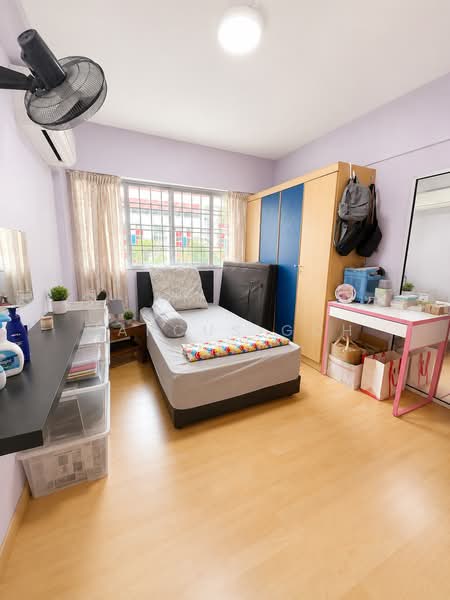 209 Tampines Street 21, 209 Tampines Street 21, 3 Bedrooms, 1,119 sqft, HDB Flat For Sale, by Marcus Goh, 500134105 - Bedroom - PropertyGuru.com.sg