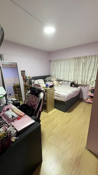209 Tampines Street 21, 209 Tampines Street 21, 3 Bedrooms, 1,119 sqft, HDB Flat For Sale, by Marcus Goh, 500134105 - Bedroom - PropertyGuru.com.sg