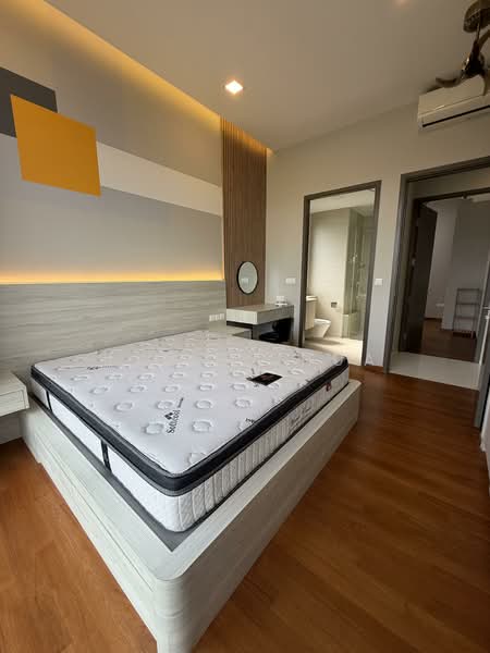 Casa Al Mare, 75 Jalan Loyang Besar, 3 Bedrooms, 1,098 sqft, Apartment For Sale, by Kylie Chua, 500134110 - Bedroom - PropertyGuru.com.sg