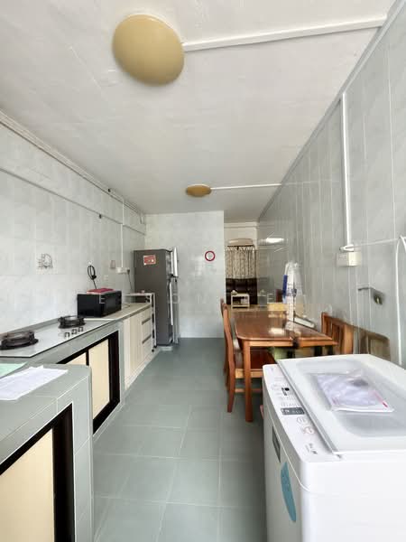 449 Tampines Street 42, 449 Tampines Street 42, 3 Bedrooms, 84 sqft, HDB Flat For Rent, by Elson Lee, 500134111 - Kitchen - PropertyGuru.com.sg