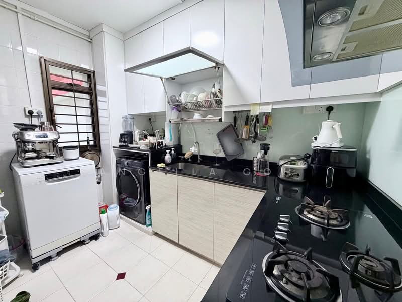 193 Rivervale Drive, 193 Rivervale Drive, 3 Bedrooms, 1,195 sqft, HDB Flat For Sale, by Angella Goh, 500134116 - Kitchen - PropertyGuru.com.sg
