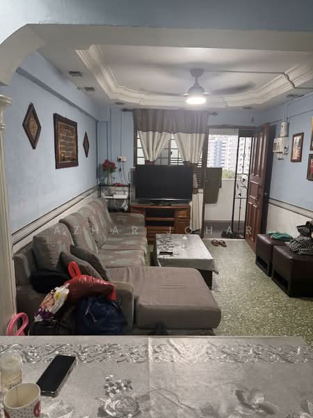 209 Boon Lay Place, 209 Boon Lay Place, 2 Bedrooms, 699 sqft, HDB Flat For Sale, by Azhar Johar, 500134120 - Living Room - PropertyGuru.com.sg