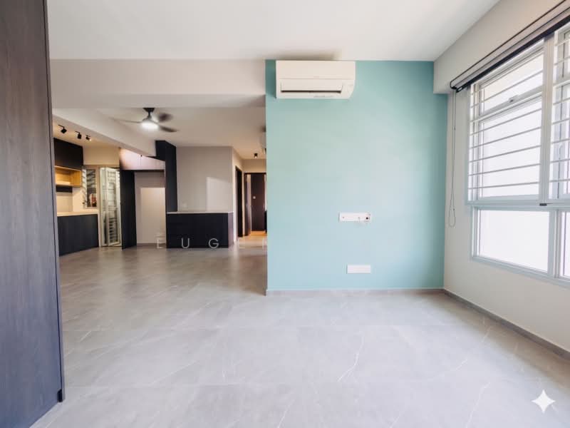 154B Bedok South Road, 154B Bedok South Road, 3 Bedrooms, 1,001 sqft, HDB Flat For Sale, by Eugene Yap, 500134123 - Living Room (Vacant) - PropertyGuru.com.sg
