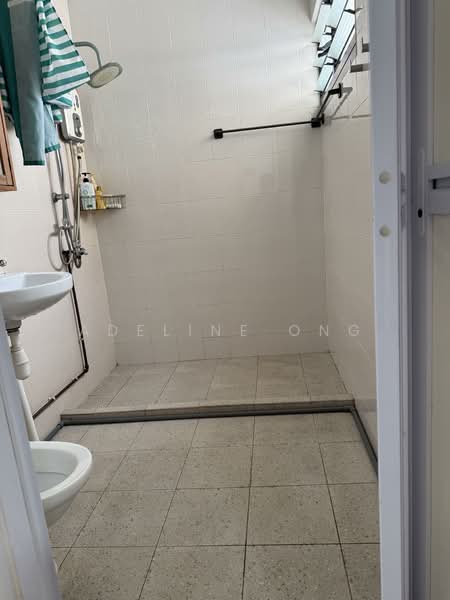 165 Tampines Street 12, 165 Tampines Street 12, Pasir Ris / Tampines, 3 Bedrooms, 1,432 sqft, HDB Flat For Sale, by Adeline Ong, 500134130 - PropertyGuru.com.sg