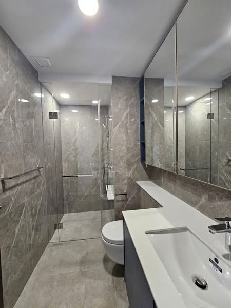 Clavon, 6 Clementi Avenue 1, 2 Bedrooms, 764 sqft, Condominium For Sale, by Anthea Yeo 杨丽娇, 500134135 - Bathroom - PropertyGuru.com.sg